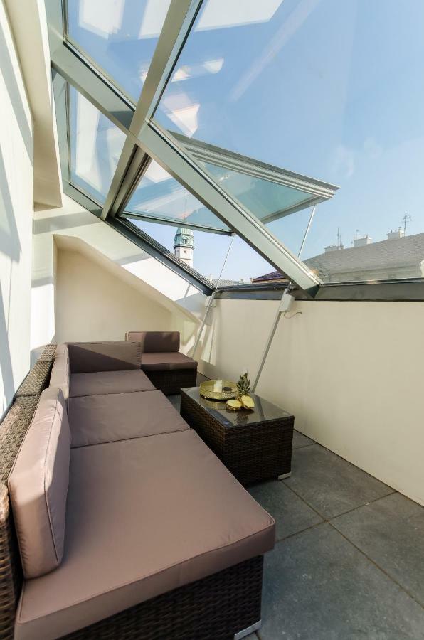 Kazimierz Penthouse With Private Terrace Διαμέρισμα Krasków Εξωτερικό φωτογραφία